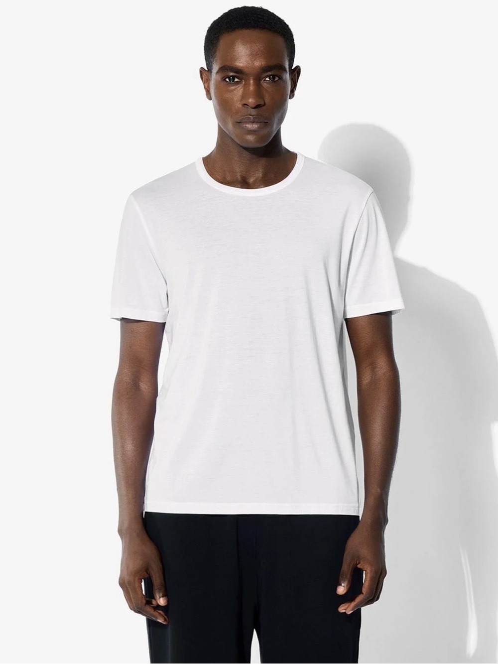Essential Men's Crew Neck Short Sleeve Tee - White